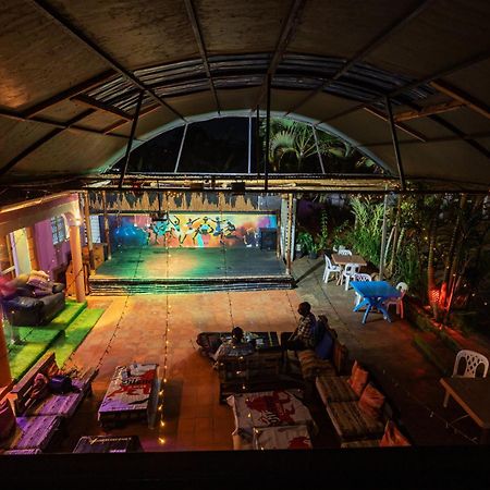 Ambrosia Heights Entebbe Hotel Bagian luar foto